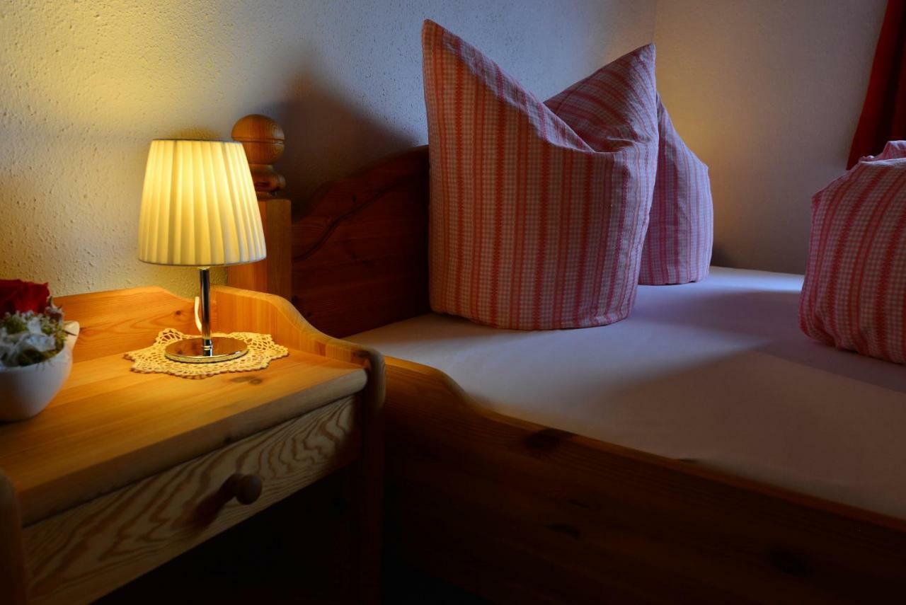 Ferienwohnung Frauenschuh Vorderhornbach Exterior foto